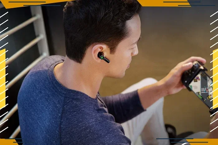 Are Earbuds Bad For Gaming Or Can They Boost Your Game