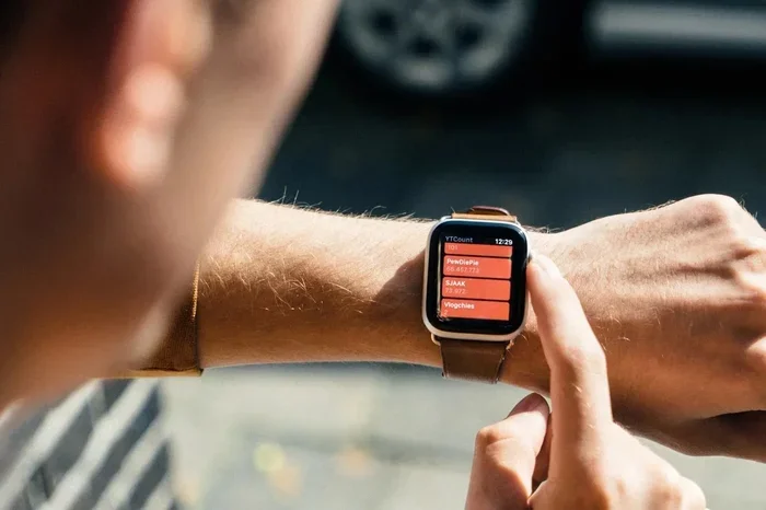 Can You Text On A Smartwatch Everything You Need to Know