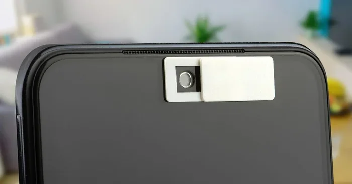 Can Someone See You Through Your Camera On Your Phone