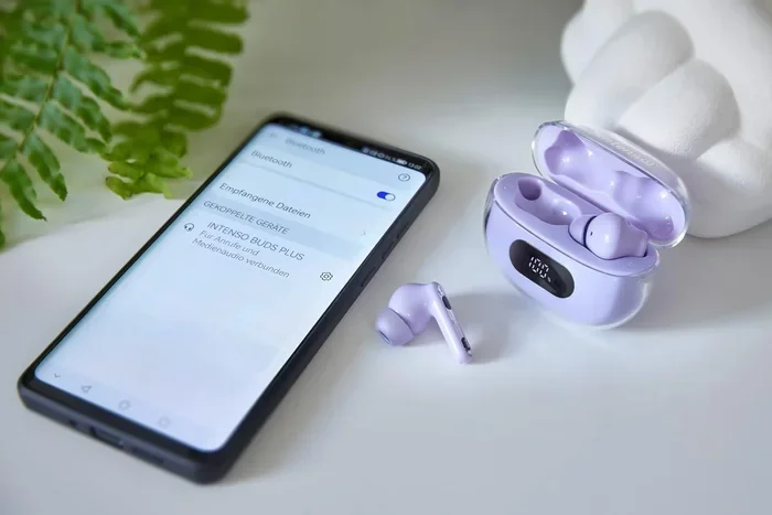 Are Wireless Earbuds Compatible With All Phones Today